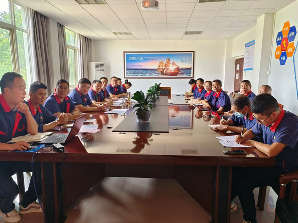 鋼構(gòu)公司黨支部開展主題黨課活動(dòng)